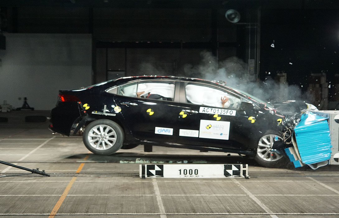 TOYOTA COROLLA ALTIS