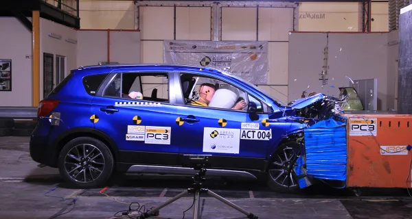 SUZUKI S-CROSS