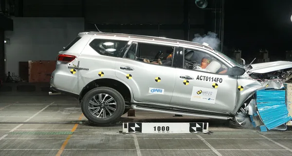NISSAN TERRA